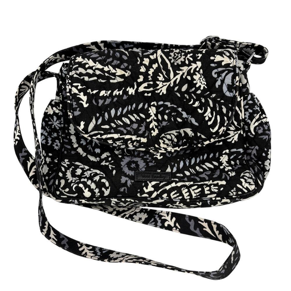 Vera Bradley Crossbody Handbag Black Noir Paisley Quilted Magnetic Flap Closure